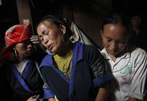 Sạt lở núi ở Yên Bái: 17 người chết, 1 mất tích
