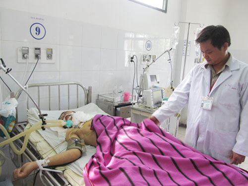 Đà Nẵng: Cứu sống ngoạn mục bệnh nhân đứt động mạnh cổ