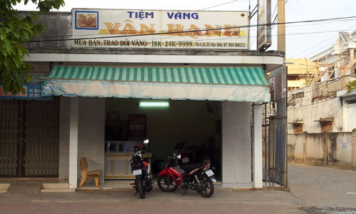 Tiệm vàng Vân Hạnh 