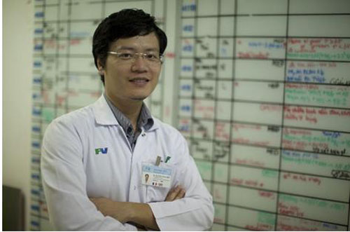 Bác sĩ Sơn, trưởng khoa Tiêu hóa – Gan mật bệnh viện FV (Pháp Việt)