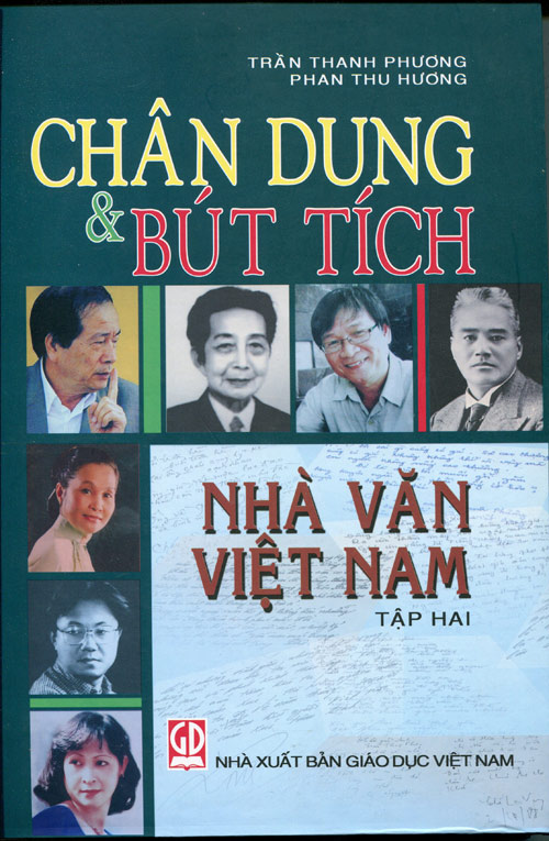 Lần giở trước đèn