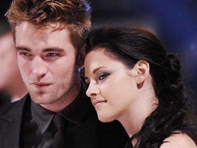 Stewart và Pattinson là cặp đôi đem tiền về nhiều nhất Hollywood
