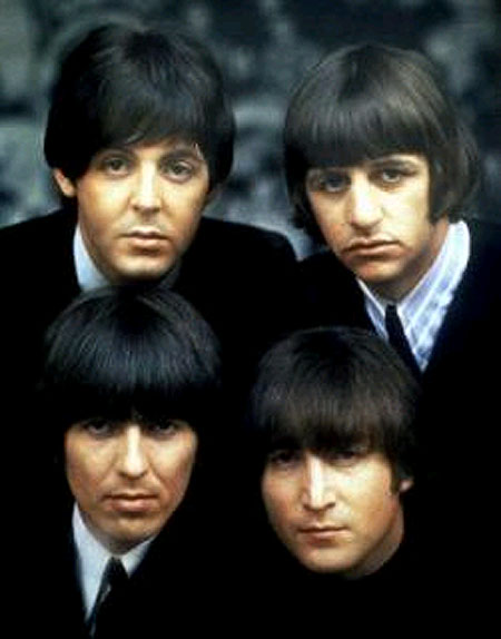 Bán ảnh màu hiếm hoi của The Beatles