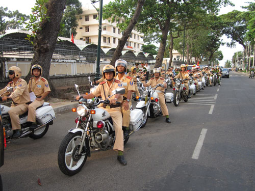 Ra quân bảo đảm an toàn giao thông Tết Nguyên Đán