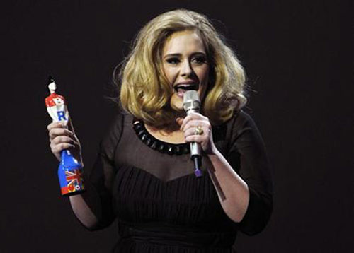 Adele tái xuất tại lễ trao giải Quả cầu vàng