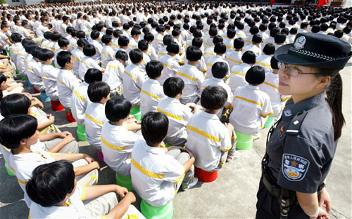Trung Quốc chấm dứt trại lao động cải tạo trong năm 2013