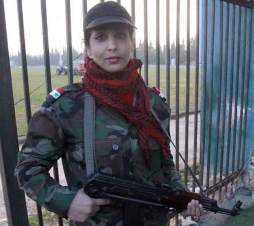 Nữ dân quân Syria