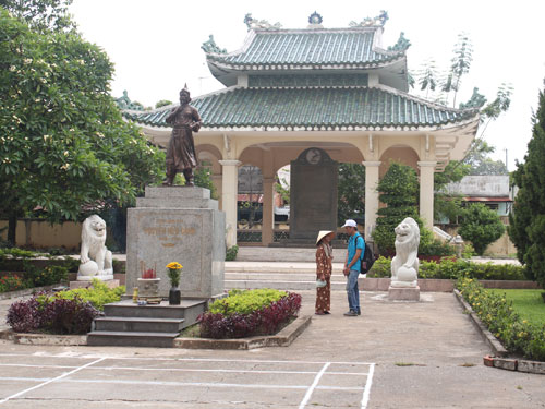 Lấy ý kiến trùng tu đền thờ Nguyễn Hữu Cảnh