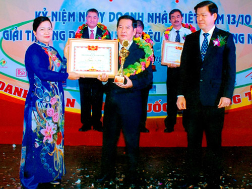 Ông Nguyễn Văn Minh, Chủ tịch HĐTV, TGĐ Công ty XSKT và Dịch vụ Tổng hợp Đồng Nai: