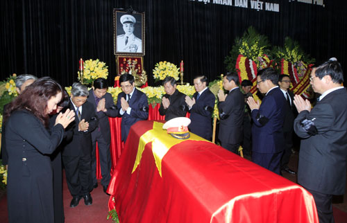 Cử hành trọng thể Quốc tang Đại tướng Võ Nguyên Giáp