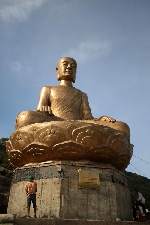 Khánh thành Đại Phật tượng Trần Nhân Tông vào tháng 12.2013