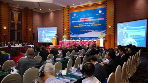 Toàn cảnh hội nghị Biển Đông tại Hà Nội vào sáng nay (11.11) 