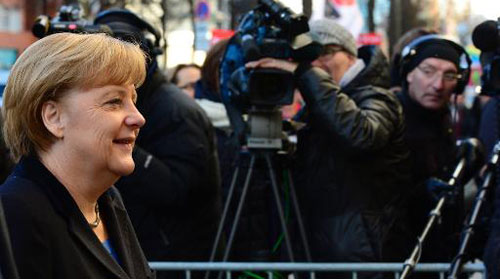Bà Merkel lập chính phủ liên minh với SPD