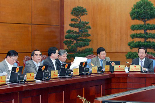 Các thành viên Chính phủ dự phiên họp thường kỳ tháng 11/2013 - Ảnh: VGP/Nhật Bắc