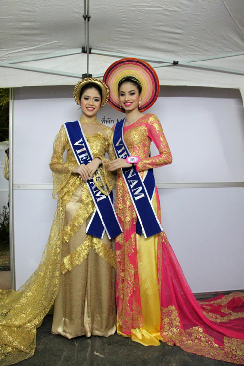 Phạm Hương (trái) và Thanh Vy là hai đại diện của Việt Nam tại cuộc thi năm nay