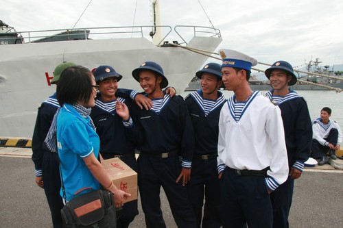 Mang xuân đến Trường Sa 9