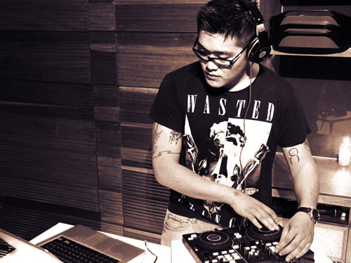 DJ tài năng gốc Việt