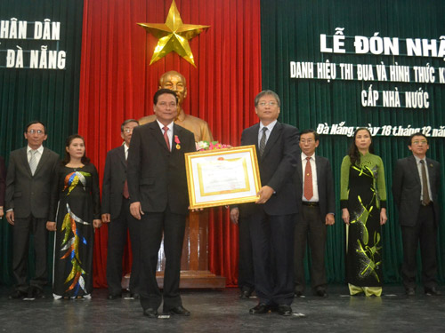 Đà Nẵng đón nhận các danh hiệu thi đua
