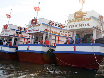 Nhiều tàu cá Bình Thuận đi Trường Sa đánh bắt