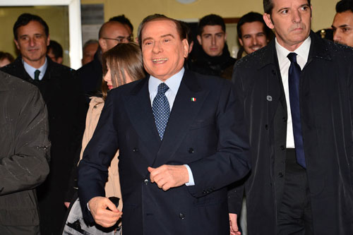 Cựu Thủ tướng Ý Berlusconi tiếp tục “chinh chiến” trong kỳ bầu cử mới 