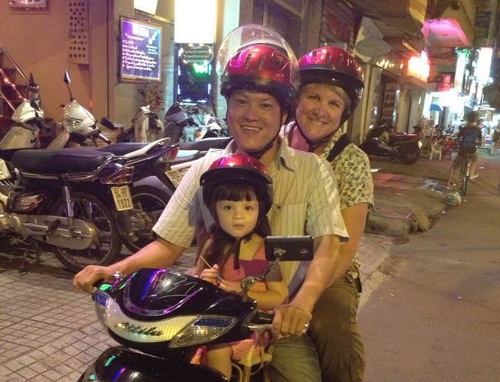 Tết Việt Nam thú vị và kỳ lạ trong mắt người nước ngoài 