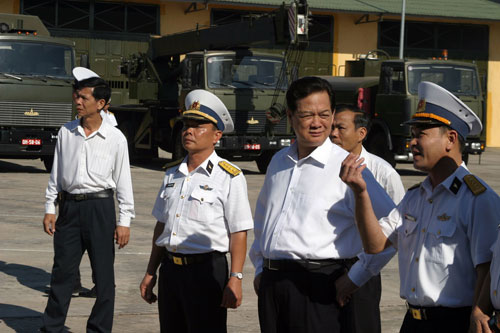 Thủ tướng Nguyễn Tấn Dũng thăm và làm việc tại Bình Thuận 3