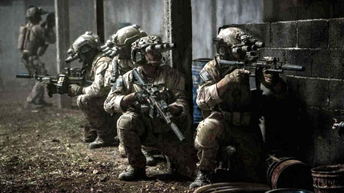 Cảnh biệt kích Mỹ tấn công dinh thự của Bin Laden trong Zero dark thirty. Phim được trình chiếu tại VN từ ngày 1-3 