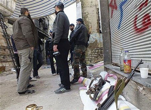 Các tay súng nổi dậy Syria ở thành phố Homs