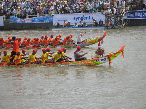 Mời 4 nước Đông Nam Á tham dự Festival đua ghe ngo 