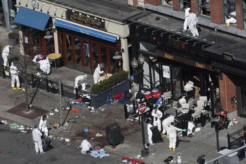 Vụ đánh bom Boston: Phát giác hình ảnh nghi phạm trên video an ninh