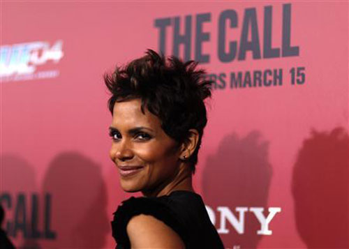 Halle Berry mang thai lần thứ hai ở tuổi 46