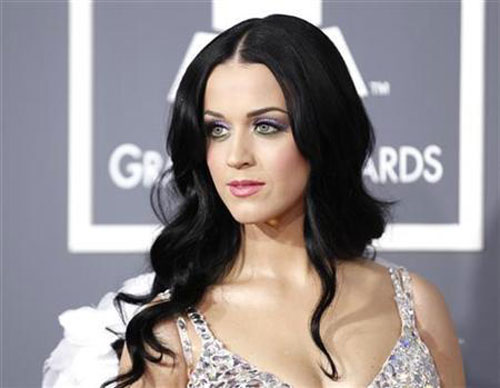 Katy Perry vướng vào cuộc chiến kiện cáo