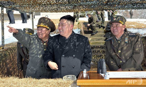 Kim Jong-un ra lệnh tăng cường sản xuất pháo “đáng tin cậy”