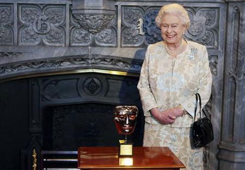 Nữ hoàng Anh nhận giải thưởng BAFTA danh dự 