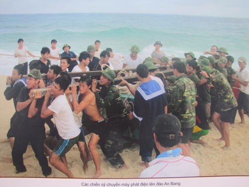 Ảnh chụp các chiễn sĩ hải quân Việt Nam trên đảo Trường Sa 2