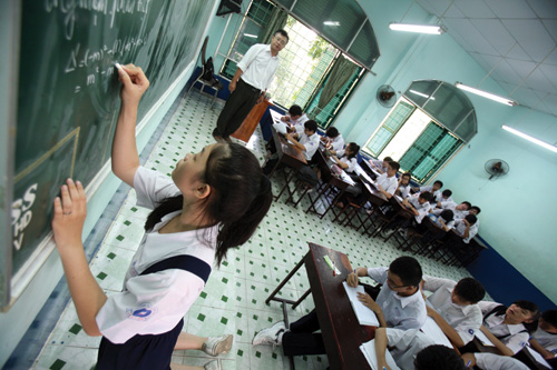 Học sinh Trường THCS Lê Quý Đôn (TP.HCM) ôn tập môn toán