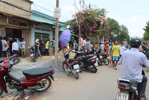 Dãy phòng trọ, nơi phát hiện chị Thuyết chết