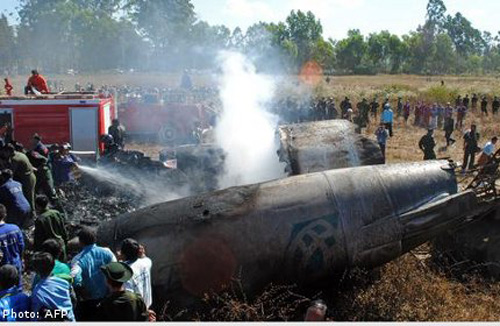 Máy bay Fokker của hãng Air Bagan rơi ở bang Shan hồi tháng 12.2012