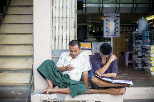 Điện thoại di động được dự báo sẽ bùng nổ trong người dân Myanmar