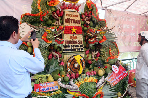 Tác phẩm tạo hình nghệ thuật bằng trái cây tham gia lễ hội 6