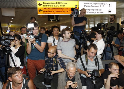 Edward Snowden rời Hồng Kông theo chỉ đạo của Trung Quốc