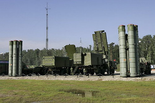 Nga đồng ý bán tên lửa phòng không S-400 cho Trung Quốc