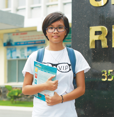 Lê Ngọc Thiên n, học sinh lớp 8 Trường THPT chuyên Trần Đại Nghĩa, Q.1, TP.HCM: