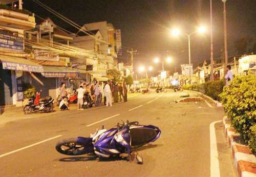 Tai nạn xe máy, 3 người chết