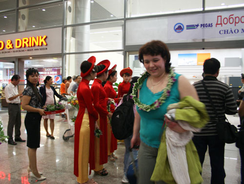 Nhộn nhịp đường bay quốc tế đến Đà Nẵng