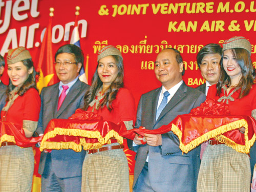VietJetAir mua cổ phần Thái Lan