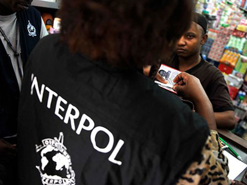 Interpol đồng loạt tấn công hàng giả