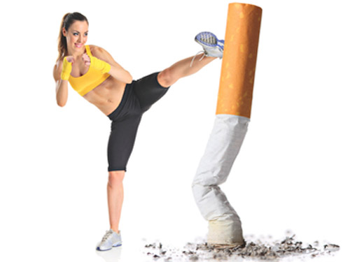 Cai thuốc lá có lợi cho phụ nữ sau mãn kinh