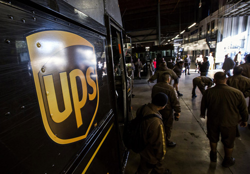 UPS sẽ điều chỉnh lại chính sách bảo hiểm y tế - d