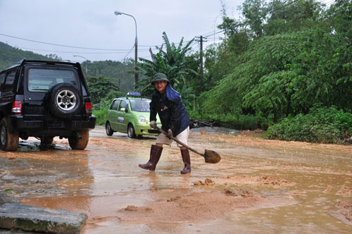 Quảng Ninh: Hiểm họa sạt lở đất đe dọa tính mạng hàng trăm hộ dân 11